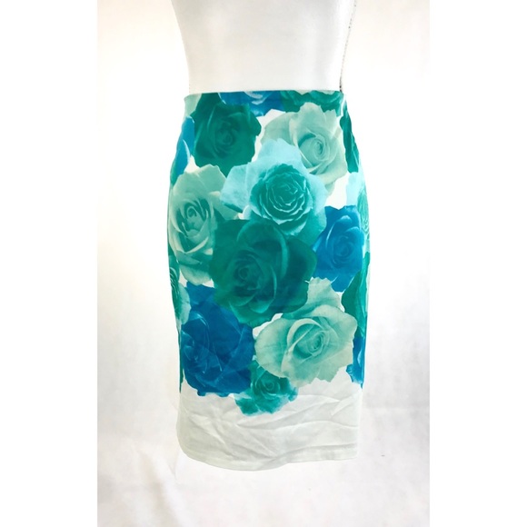 New York & Company Dresses & Skirts - NWOT NEW YORK & CO Stretch Skirt